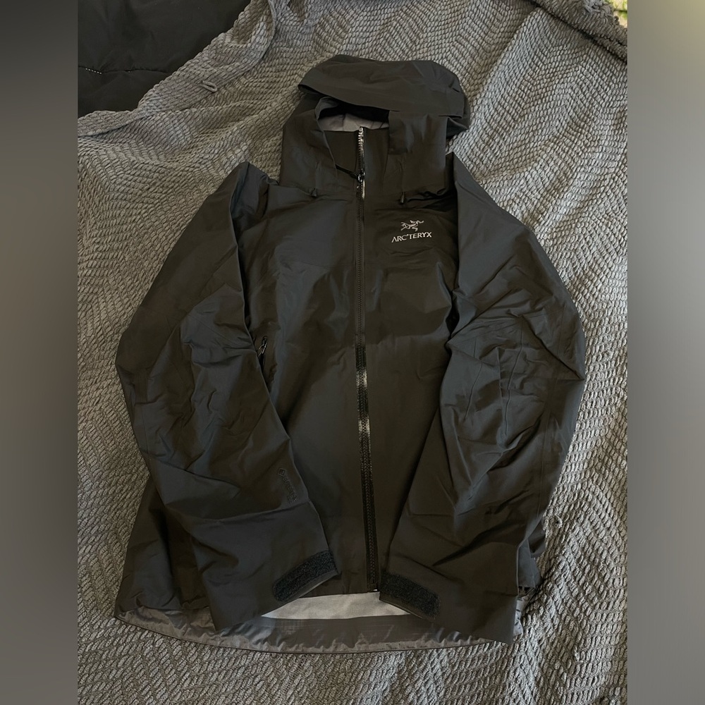 Arc’teryx Beta AR Jacket